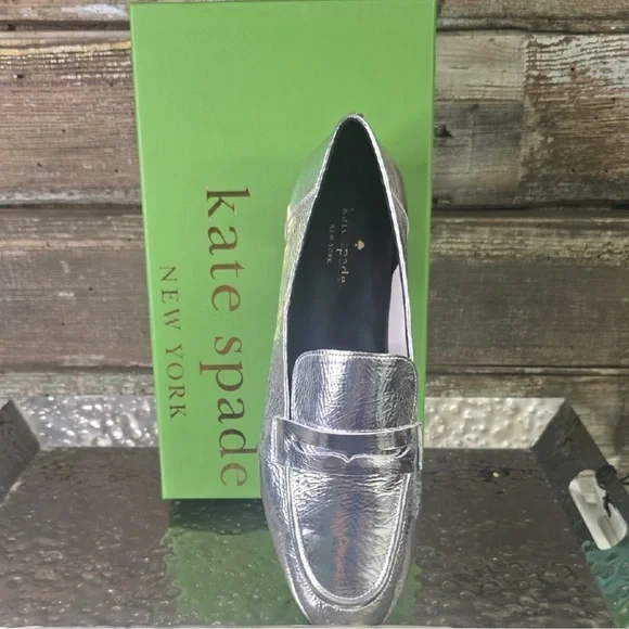 NIB Kate Spade New York Metallic Silver Genevieve Loafers Size 9.5 - Picture 7 of 9